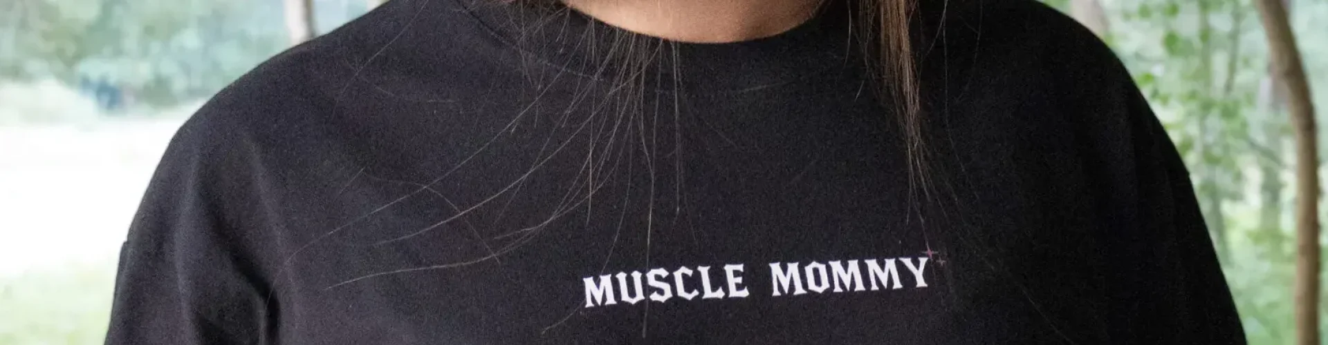 muscle mommy od przodu